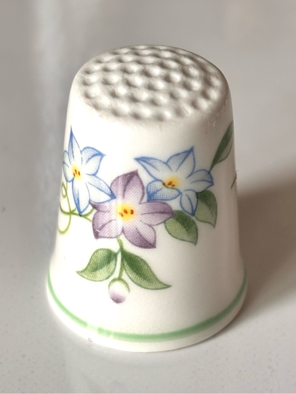 VTG Royal Worcester Country Garden Flowers Fine Bone China Collectible Thimble